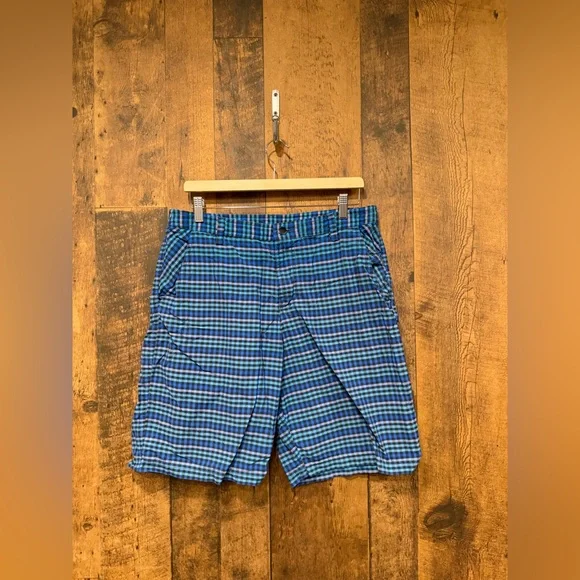 Lululemon men’s Blue Checkered plaid Shorts size 34 EUC - Picture 1 of 4